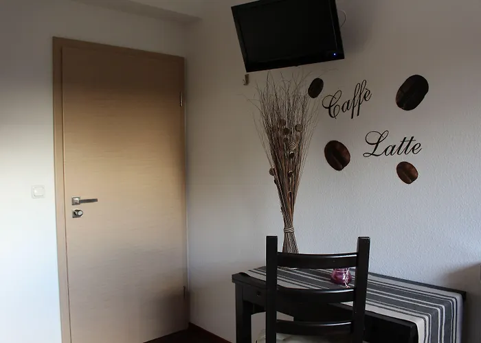 Haselmann Gasthof 2*